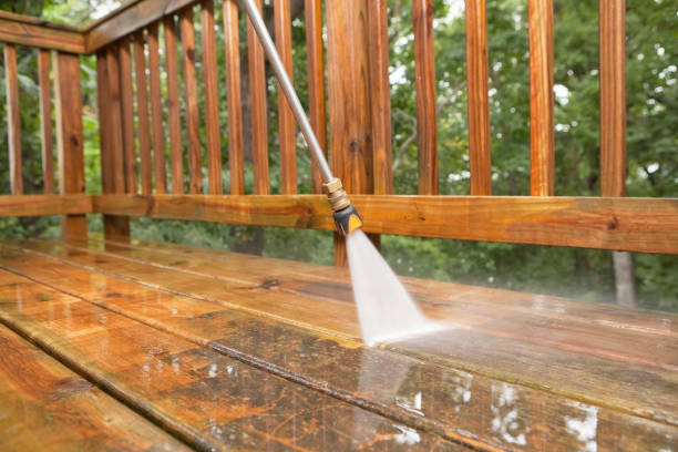 Why Choose Our Certified Pressure Washing Experts for Your Project Needs in Woodville, CA?